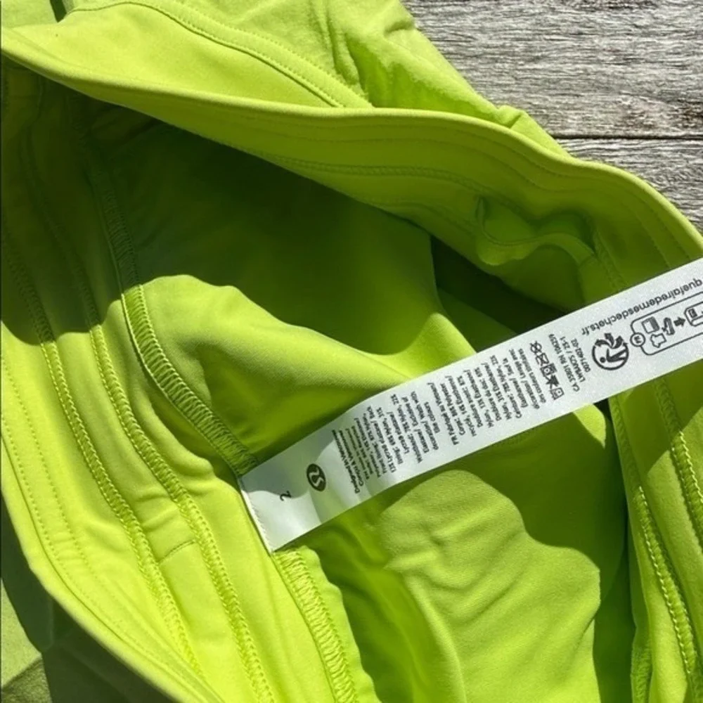 Lululemon Lightweight High-Rise Tennis Skirt Sour Grape green‎ size 2 NWT